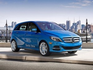Mercedes-Benz   Tesla Model X  2019 